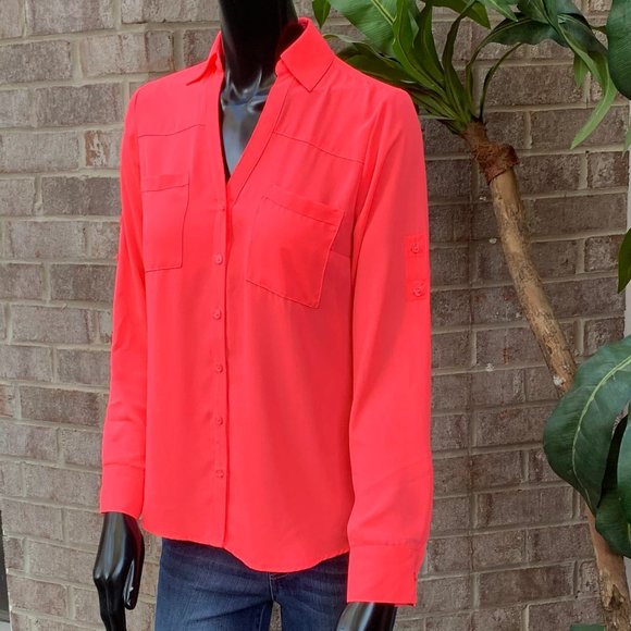 Express Portofino Button Down Chiffon Blouse - Picture 2 of 14